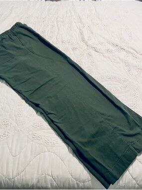 Women’s Olive Green Drawstring Linen Pants